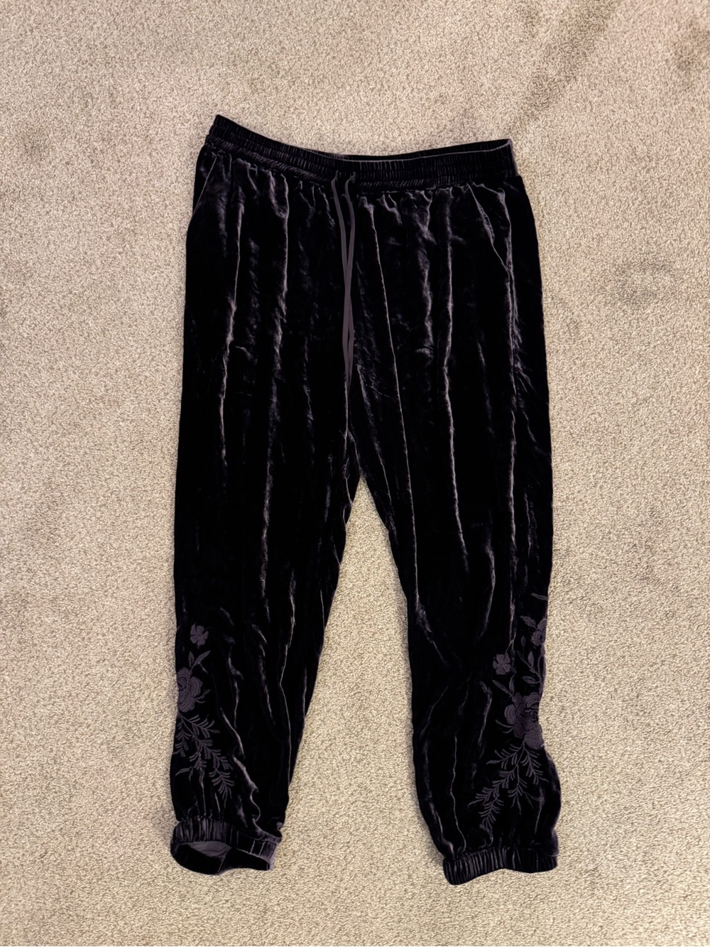 Johnny Was Eggplant Velvet Silk Blend Embroidered Jogger Pants Size Large
